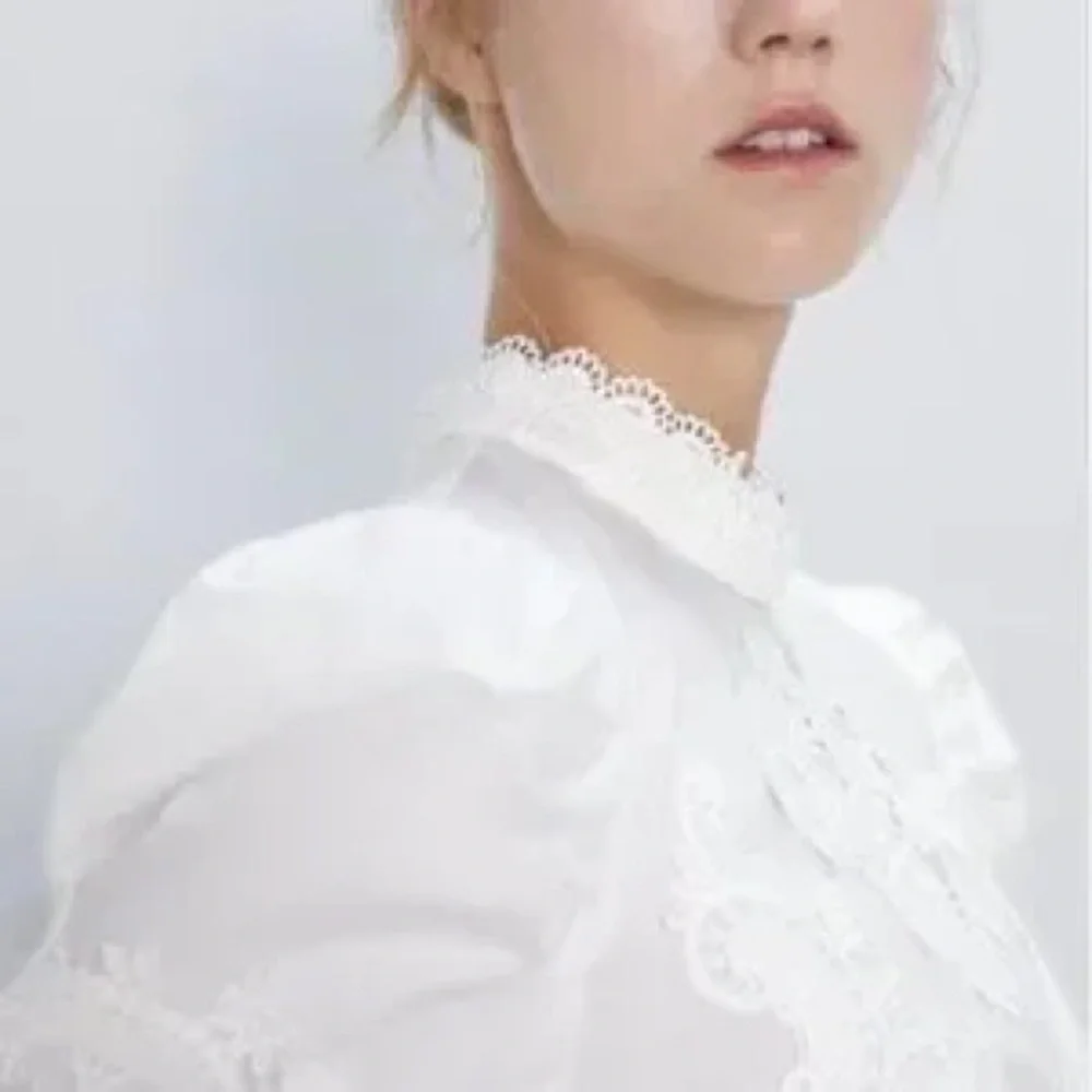 Zara white High neck long-sleeve Lace Puff Sleeve Victorian Blouse Large